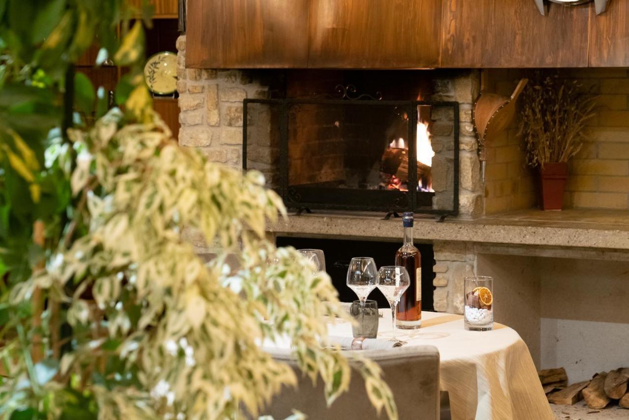 Auberge Du Prevoux Le Locle Exterior foto